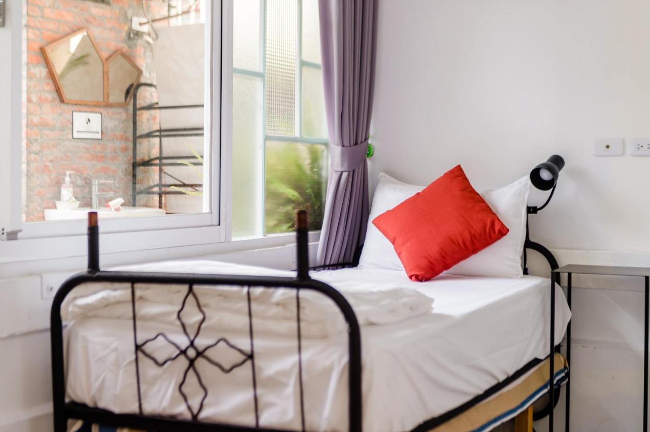 Tainan Weshare Hotel エクステリア 写真