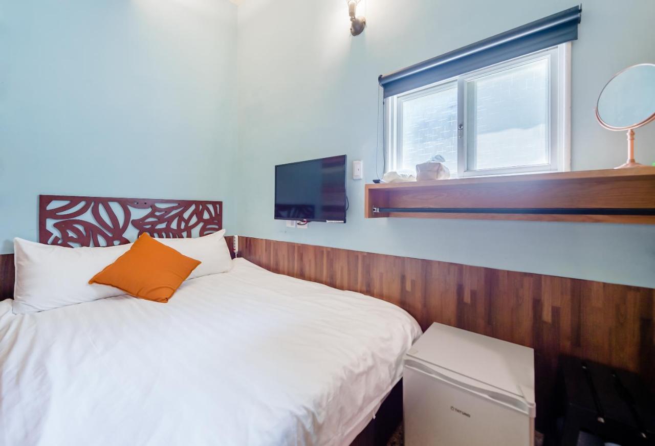 Tainan Weshare Hotel エクステリア 写真